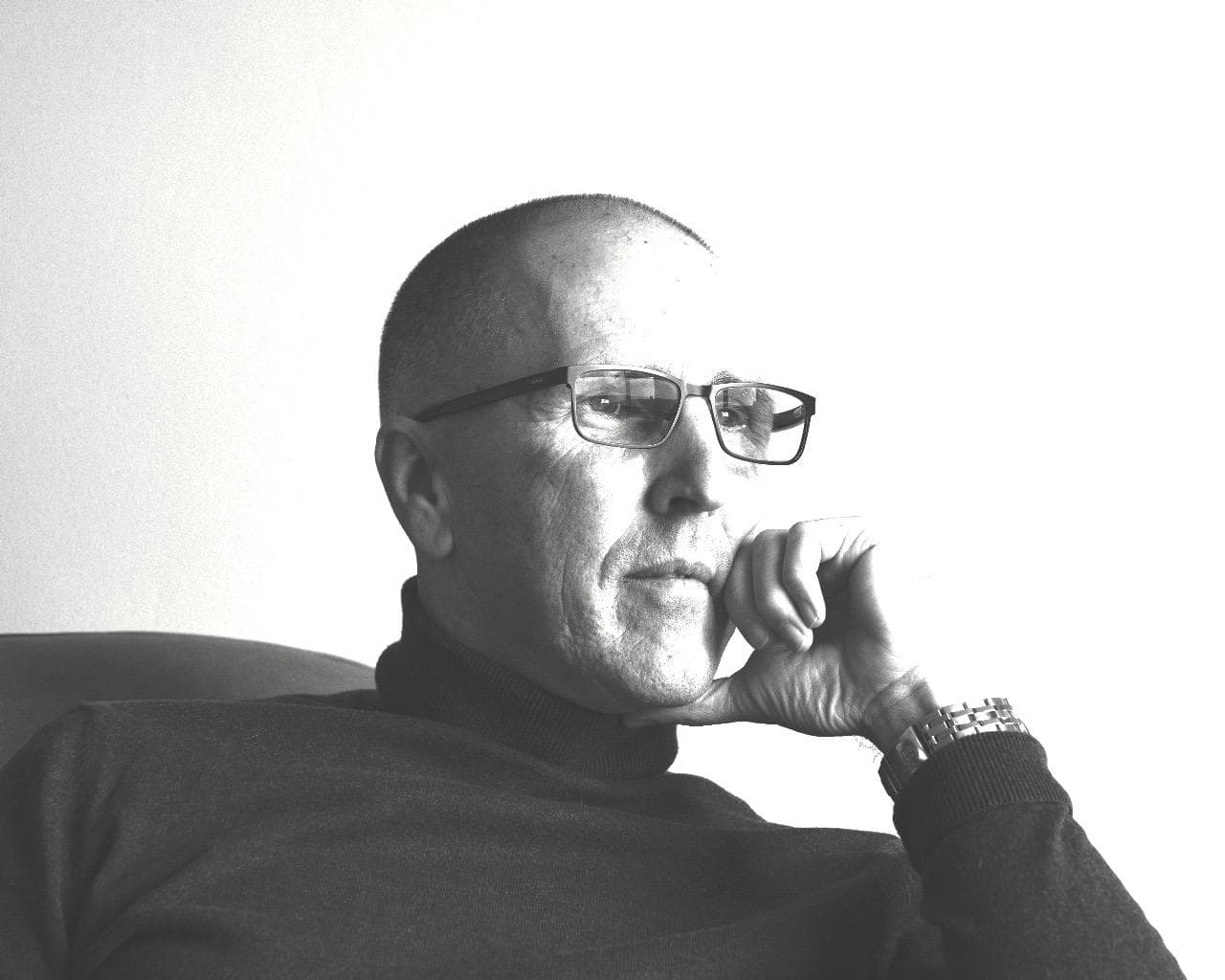 Dr. Cobus Pienaar